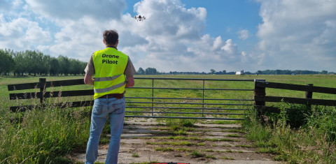 Collega bestuurd drone